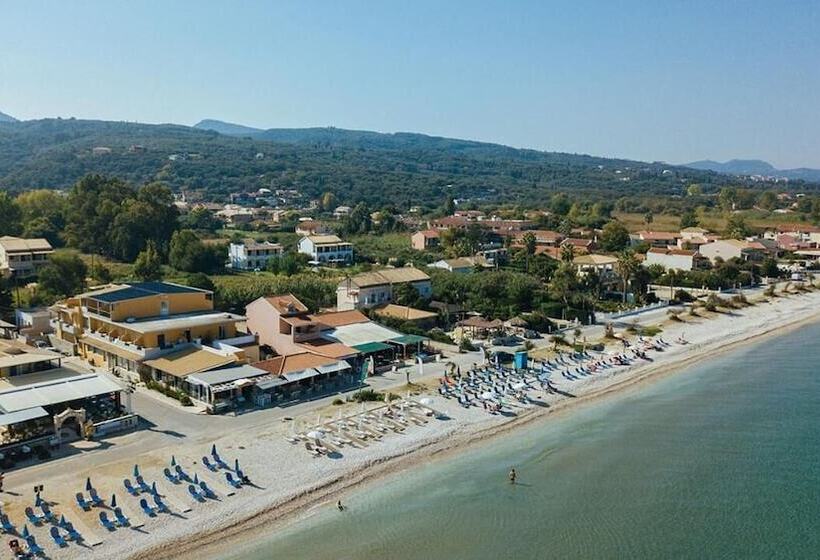 호텔 Kormoranos Beach