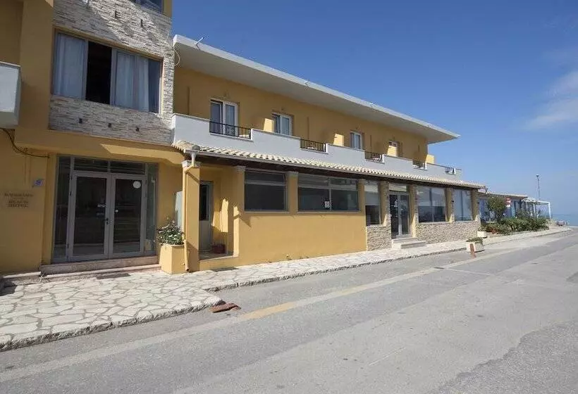 Hotelli Kormoranos Beach