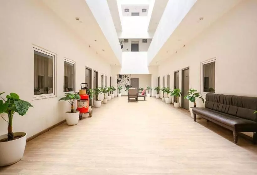 Fabhotel Vivek