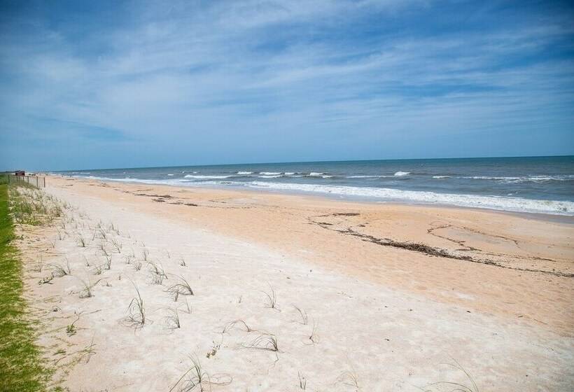 Ocean Mansion On The Beach, Private Pool, Hot Tub