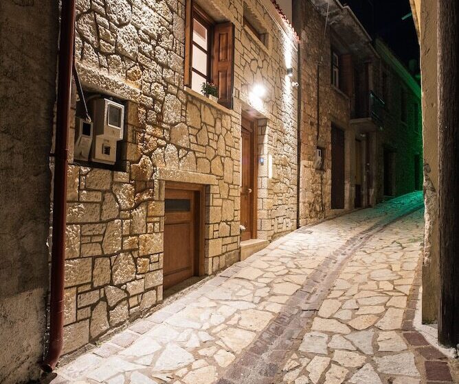 Pension (Hôtel basse catégorie) Blue Mountain Guesthouse Arachova