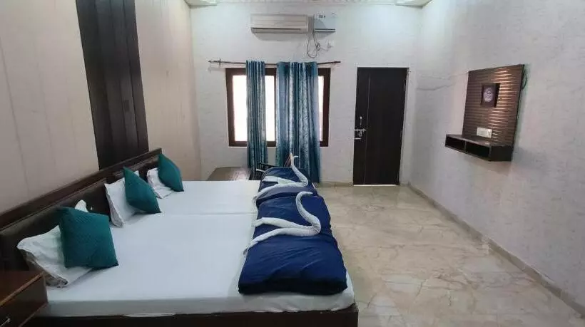 ペンション Bluestays Hostel