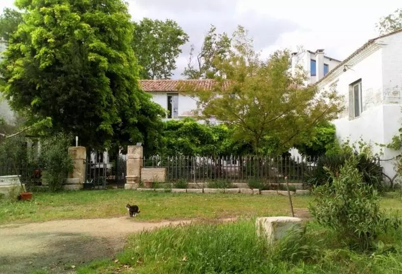 Majatalo Grand Argence