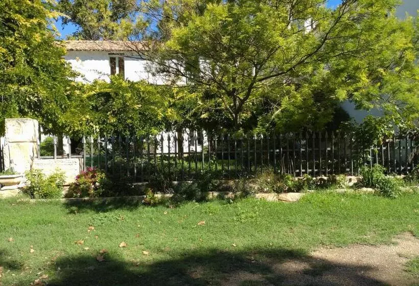 Majatalo Grand Argence