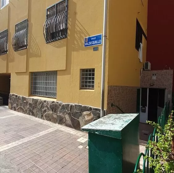 ペンション Low Cost Room Las Llaves 2