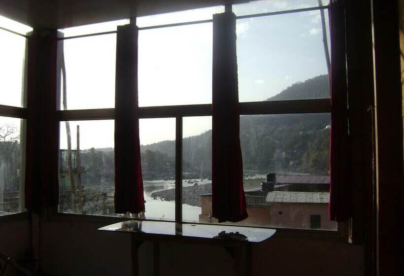 Pensão Bluestays Hostel