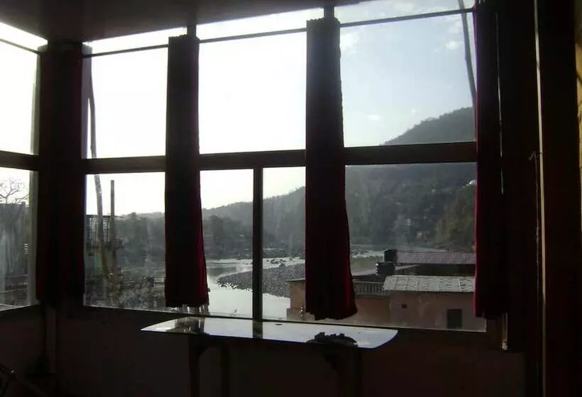 ペンション Bluestays Hostel