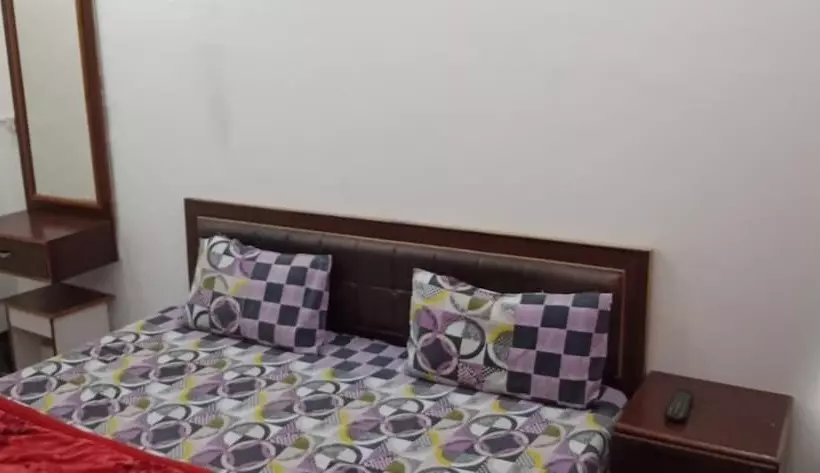 ペンション Bluestays Hostel