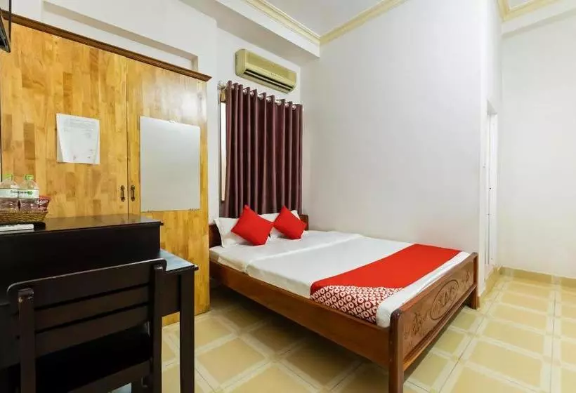 پانسیون Oyo 390 Hoa Cat