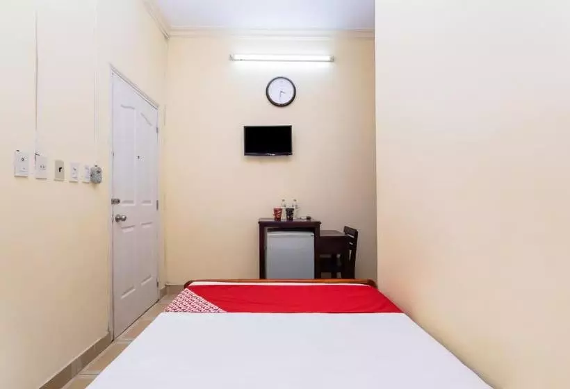 پانسیون Oyo 390 Hoa Cat