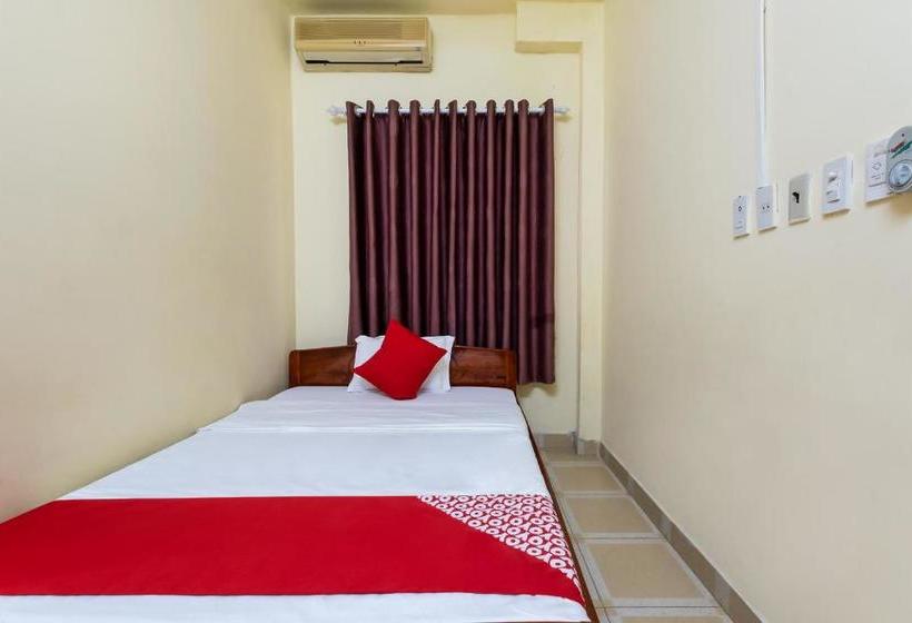 Pension Oyo 390 Hoa Cat