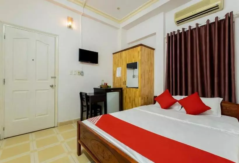 پانسیون Oyo 390 Hoa Cat