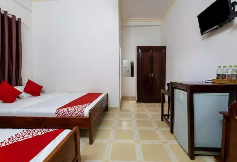 پانسیون Oyo 390 Hoa Cat