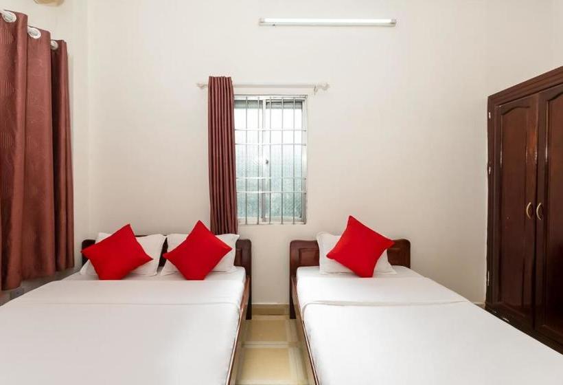 Pension Oyo 390 Hoa Cat