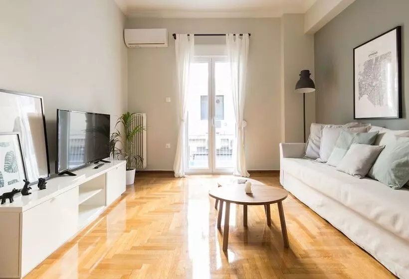 Sleek Flat In Central Syntagma By Upstreet