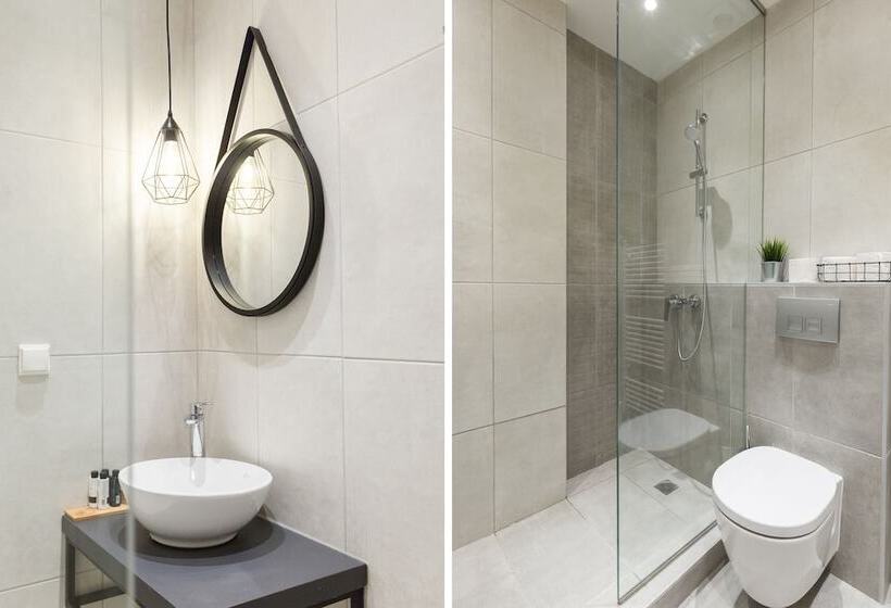 Sleek Flat In Central Syntagma By Upstreet