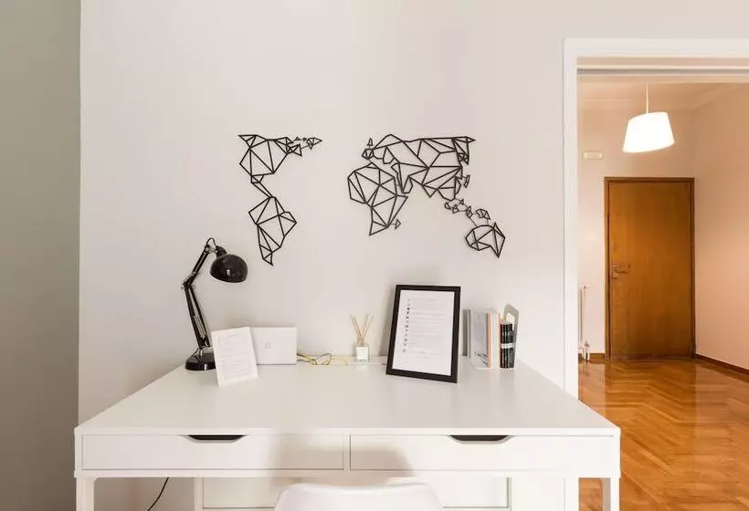 Sleek Flat In Central Syntagma By Upstreet