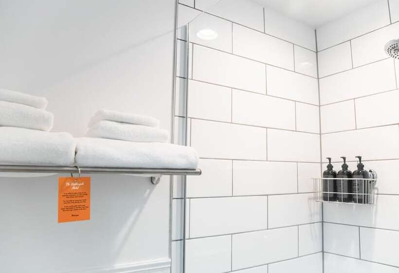 The Nightingale Motel