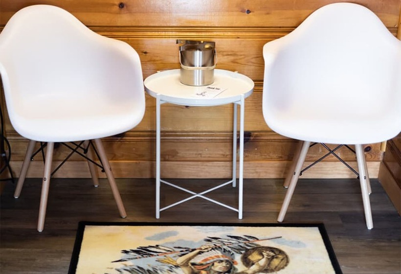 The Nightingale Motel