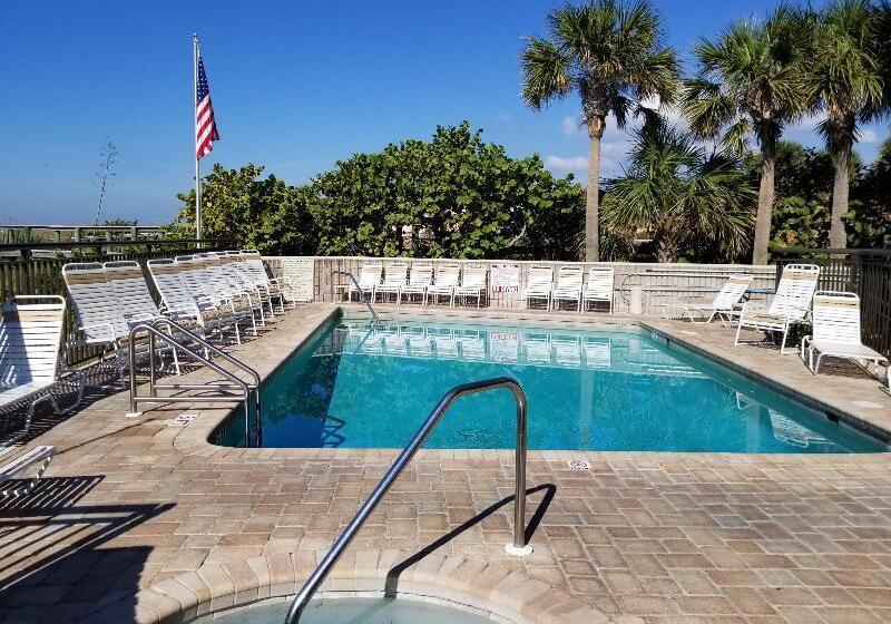 Gulf Strand Resort By Travel Resort Services