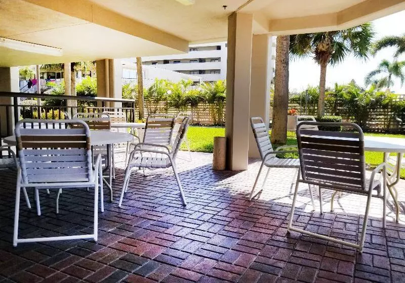 Gulf Strand Resort By Travel Resort Services