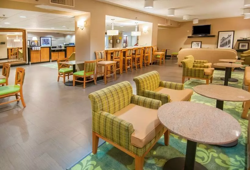 Hampton Inn Lafayette I 10