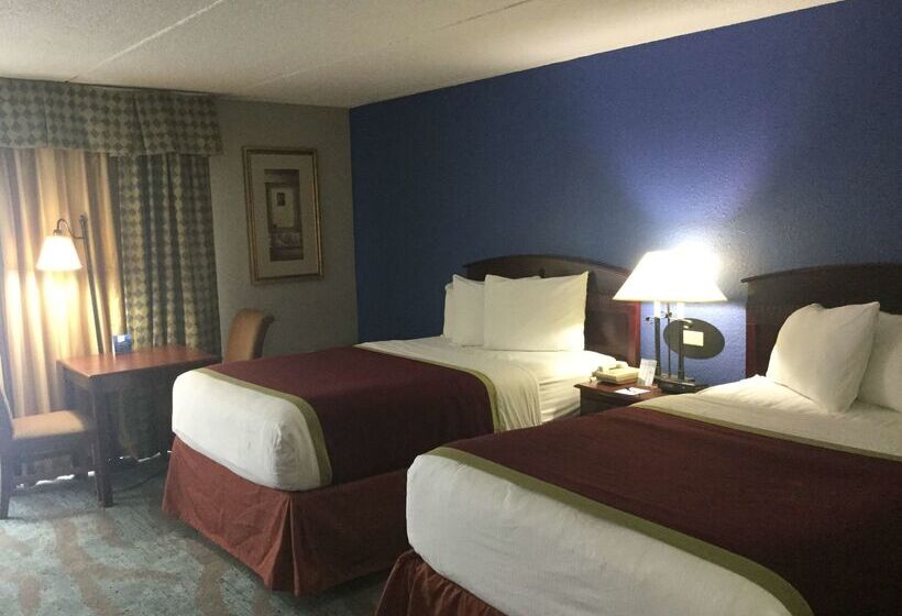 בית מלון כפרי Baymont By Wyndham Michigan City