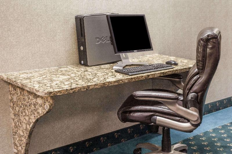 בית מלון כפרי Baymont By Wyndham Michigan City