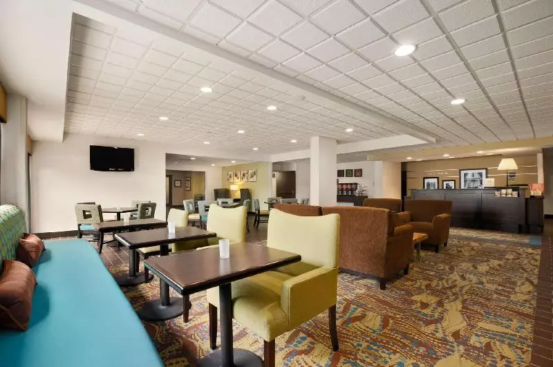 ホテル Comfort Inn