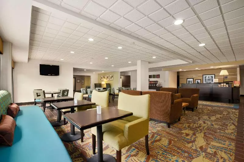 ホテル Comfort Inn