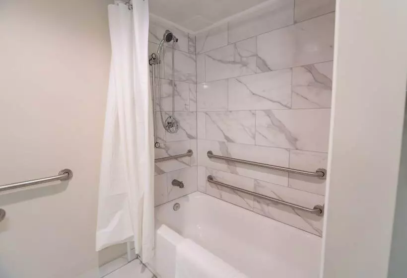 ホテル Equus Inn I75