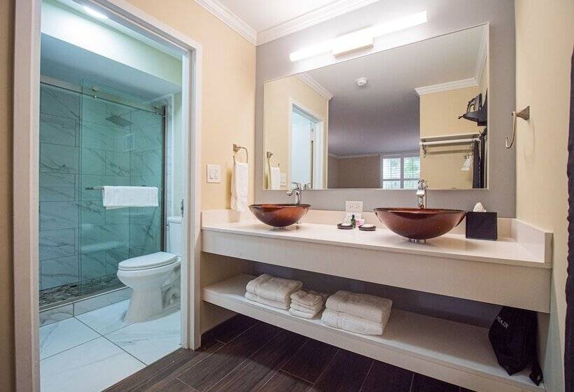 فندق Equus Inn I75