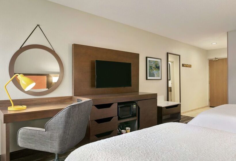 Отель Hampton Inn Binghamton/johnson City