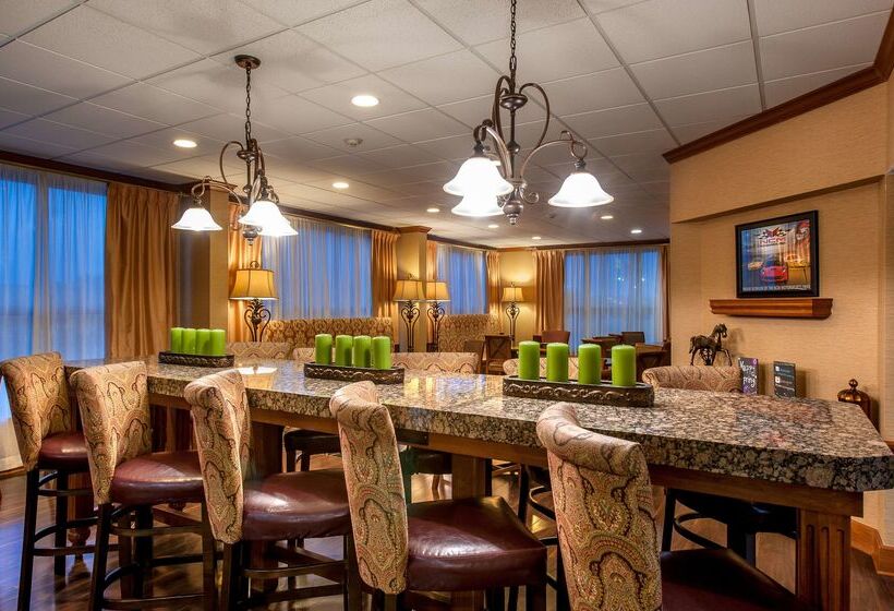 فندق Hampton Inn By Hilton Bowling Green