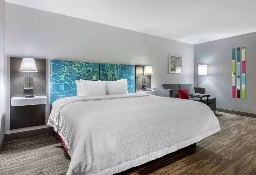 Отель Hampton Inn Brookhaven