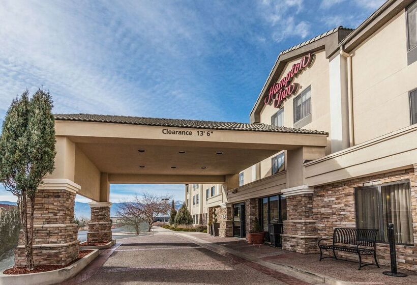 هتل Hampton Inn Colorado Springs Airport