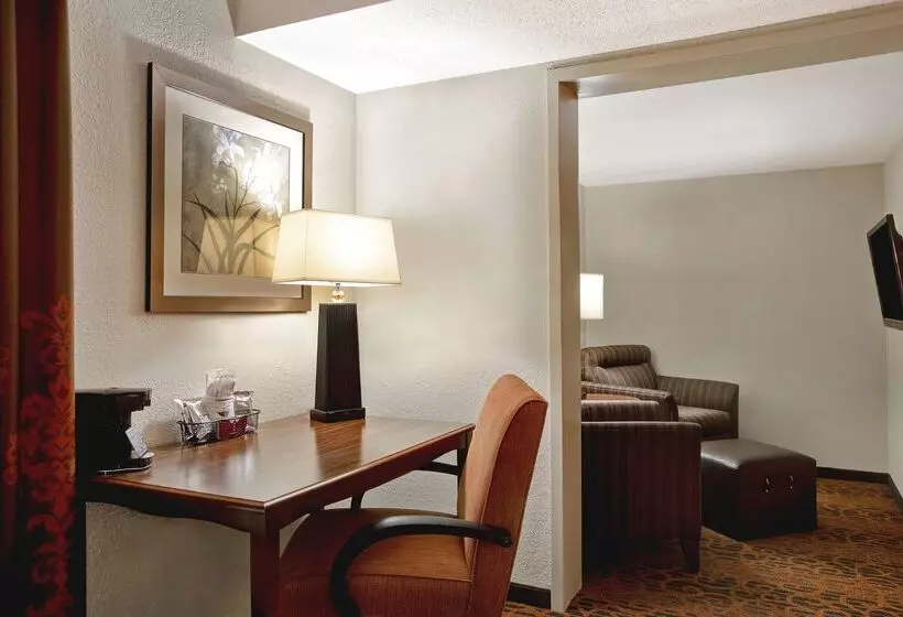 فندق Hampton Inn Ft. Wayne Southwest
