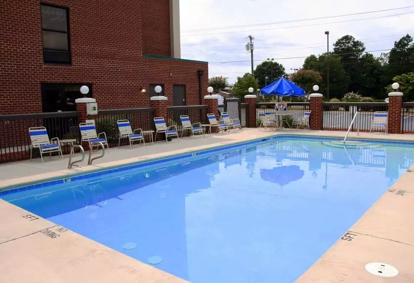 فندق Hampton Inn High Point