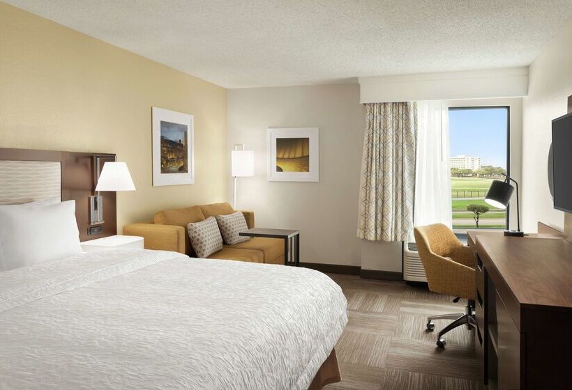 هتل Hampton Inn Houstonhobby Airport