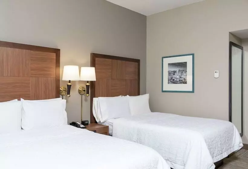 호텔 Hampton Inn Indianapolis Downtown Across From Circle Centre