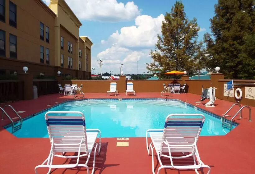 هتل Hampton Inn Jackson/clinton
