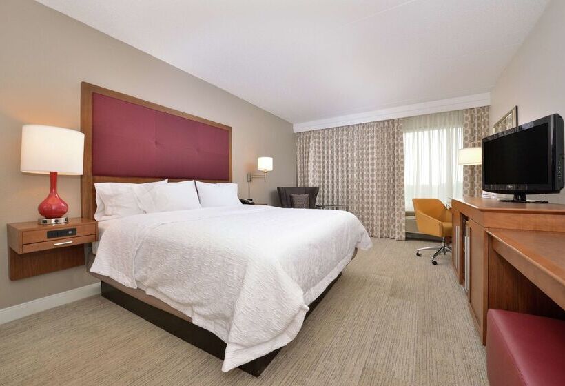 فندق Hampton Inn Martinsburg