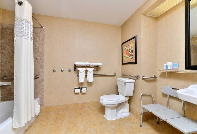 فندق Hampton Inn Martinsburg