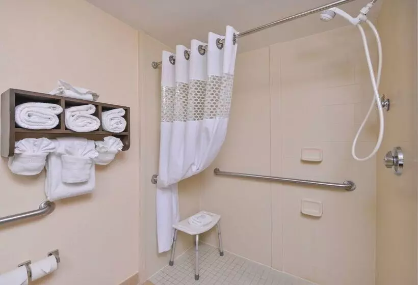 هتل Hampton Inn Closest To Universal Orlando