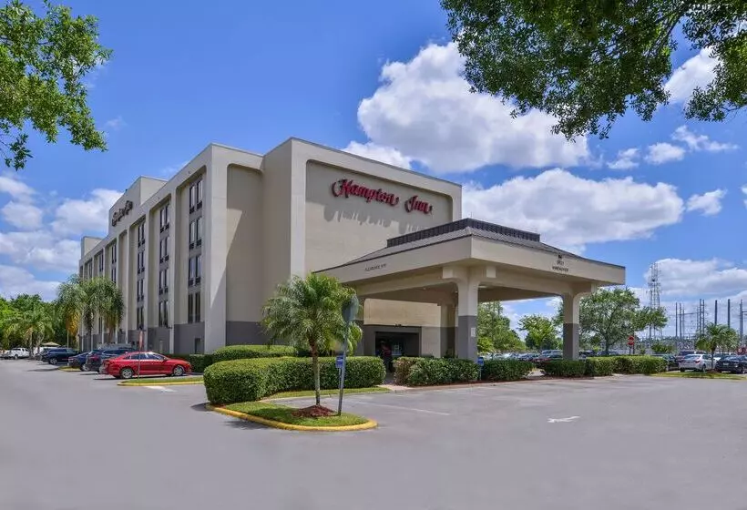 هتل Hampton Inn Closest To Universal Orlando