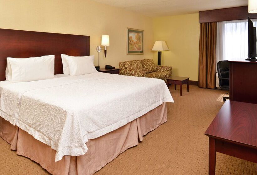 호텔 Hampton Inn Staunton
