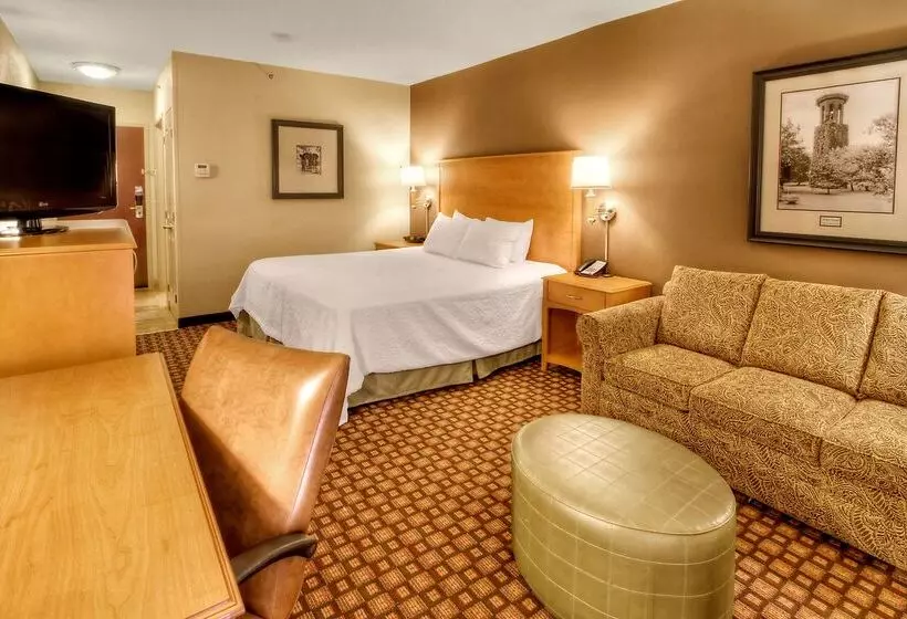 ホテル Hampton Inn & Suites Nashvillevanderbiltelliston Place