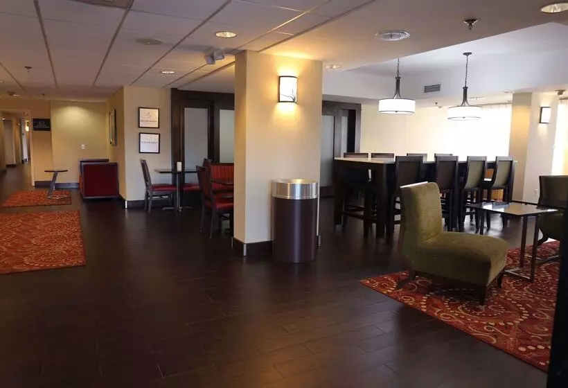 Отель Hampton Inn Sumter