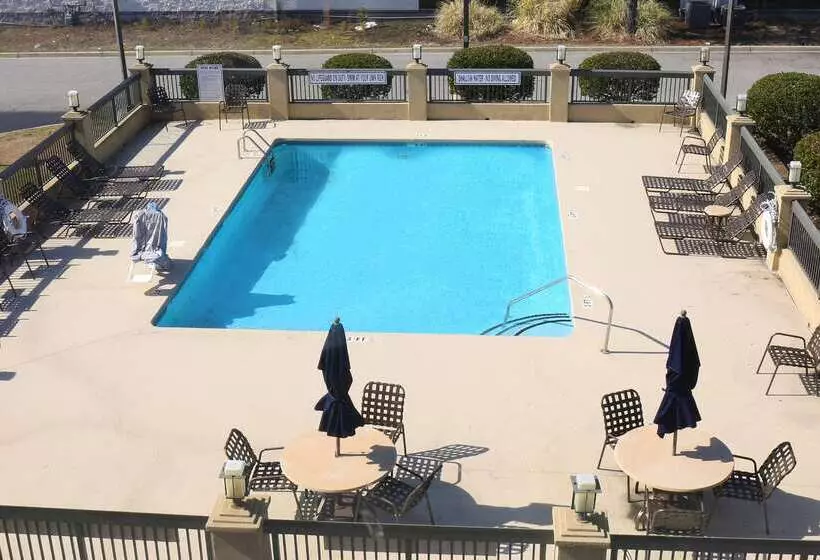 Отель Hampton Inn Sumter