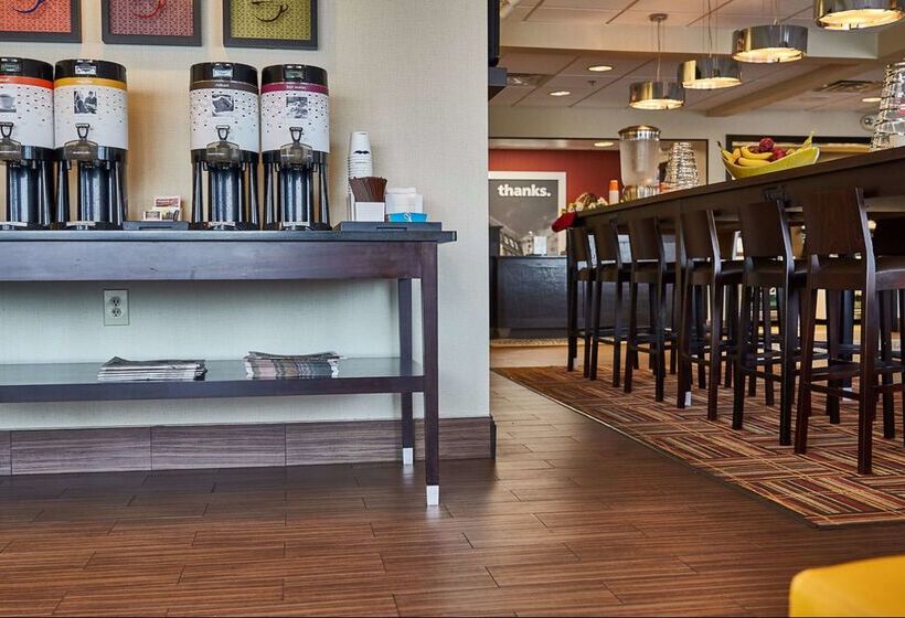 酒店 Hampton Inn Uniontown